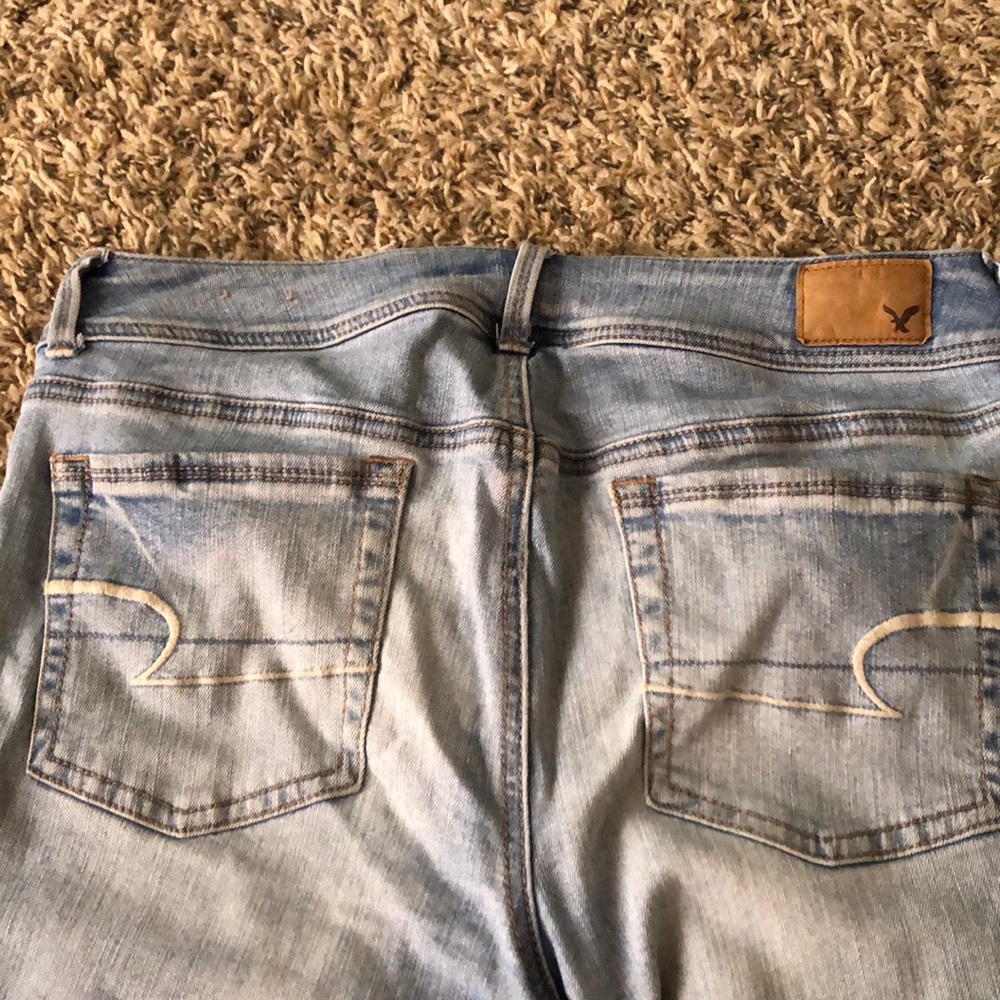 AEO Jeans B. Cut and plaid/ plain light blue shirt - Picture 5 of 8